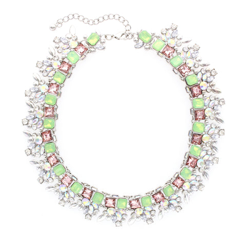 Elizabeth Detail Necklace