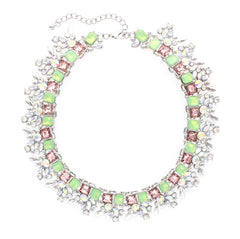 Elizabeth Detail Necklace