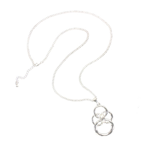 Figure 8 Pendant Necklace