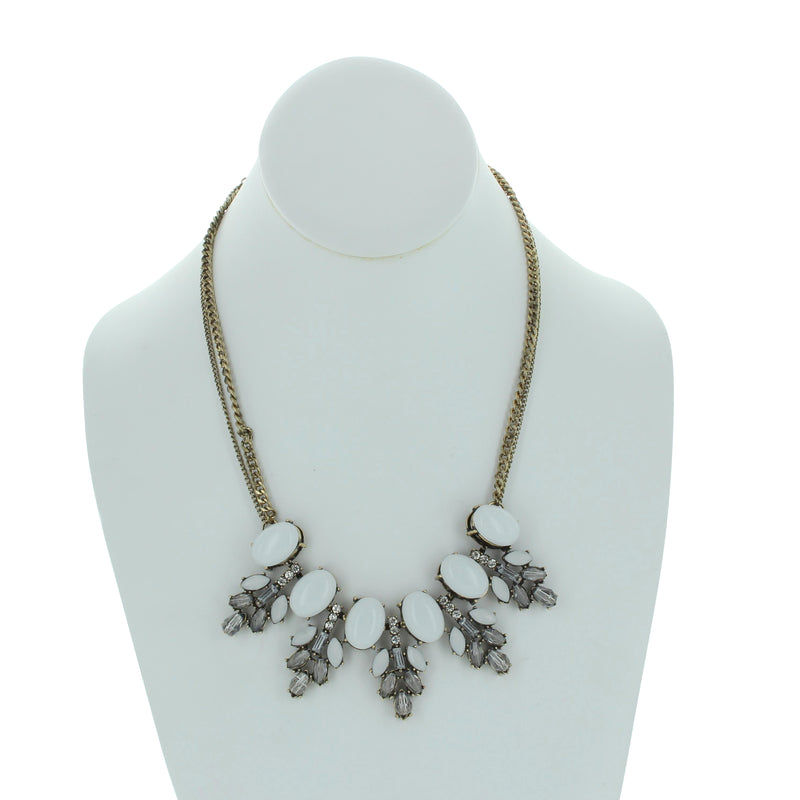 Nicole Detail Necklace
